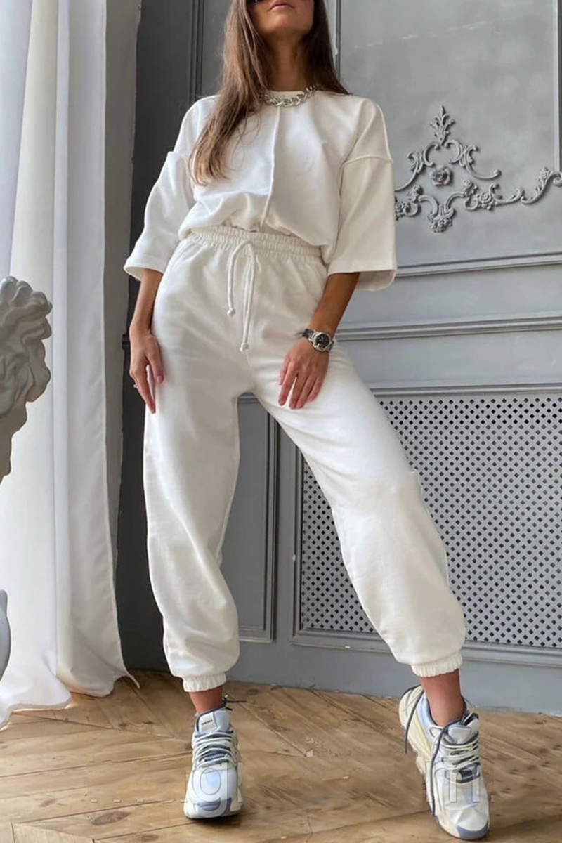 Well Tailored Garment with a Graceful Silhouette
