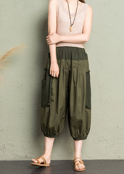 Well Tailored Pants with a Graceful Silhouette