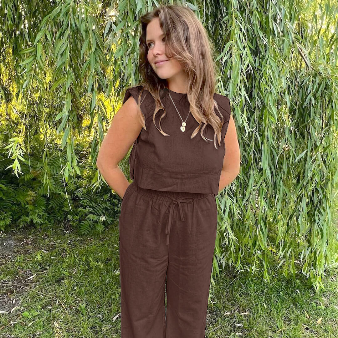Well Tailored Garment with a Graceful Silhouette