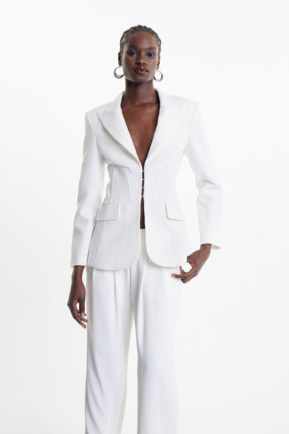 Beautifully Finished Garment in a Timeless Design