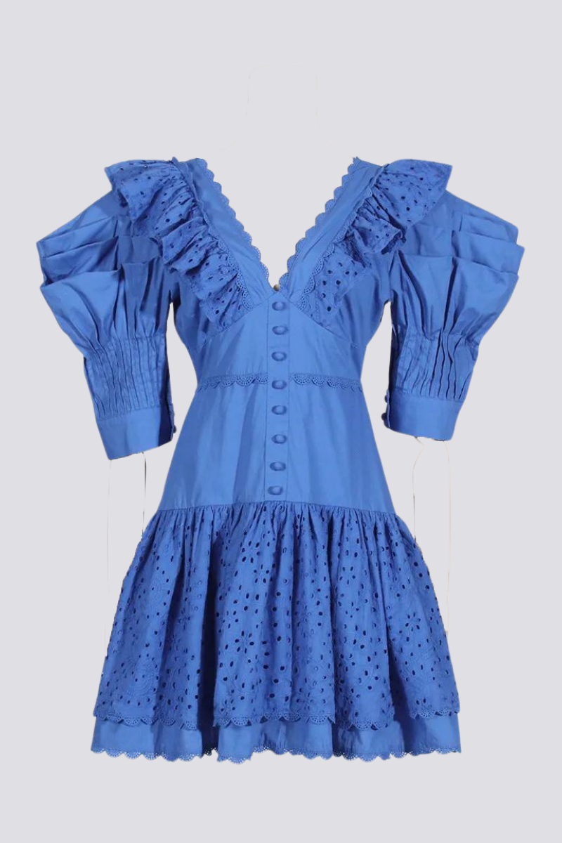 Classic Vintage & Enduringly Stylish Dress
