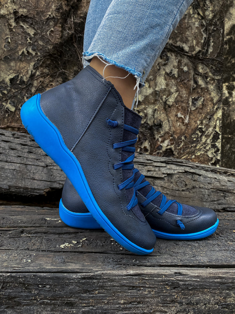 Classic Vintage Boots with a Flattering Fit