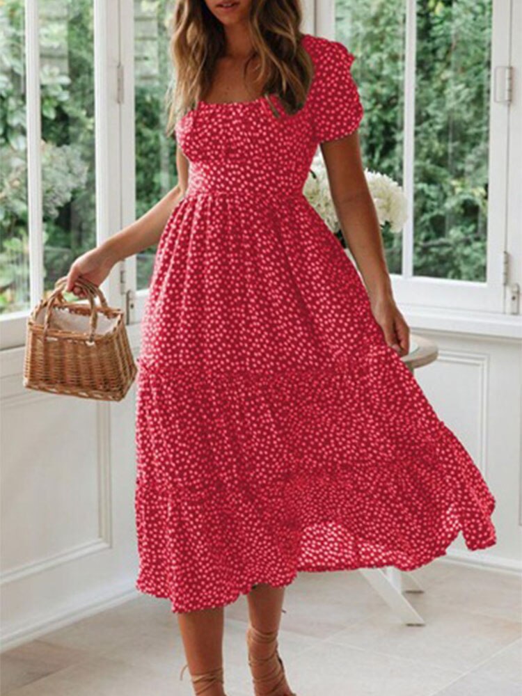 Classic Vintage Dress with a Flattering Fit