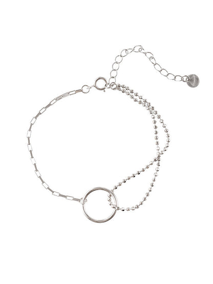 Sophisticated Garment with a Clean Classic Look