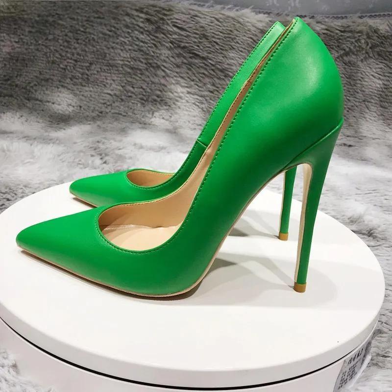 Sophisticated Heels with a Clean Classic Look