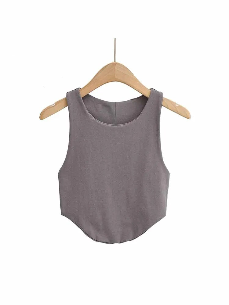 Beautifully Finished Top in a Timeless Design