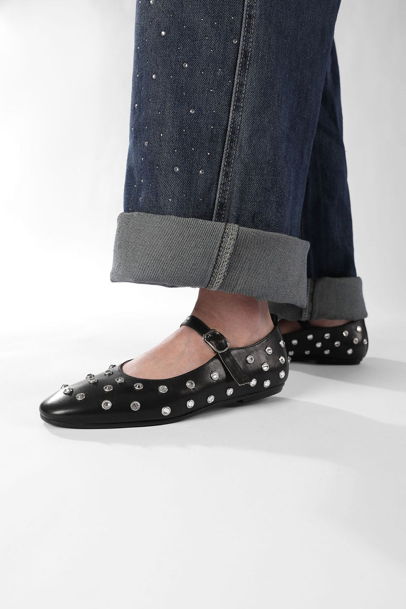 Beautifully Balanced Garment with Timeless Character