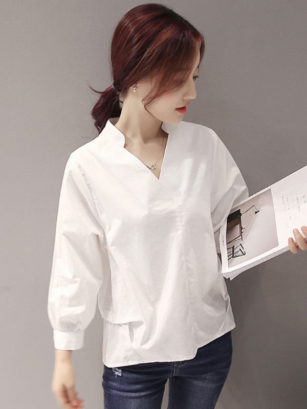 Beautifully Crafted Blouse in a Classic Style