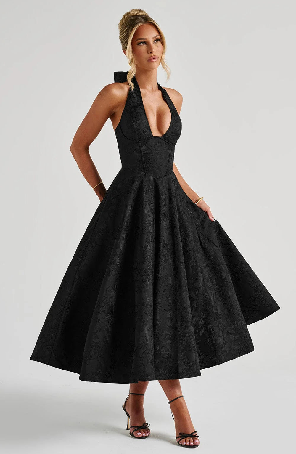 Beautifully Crafted Garment in a Classic Style