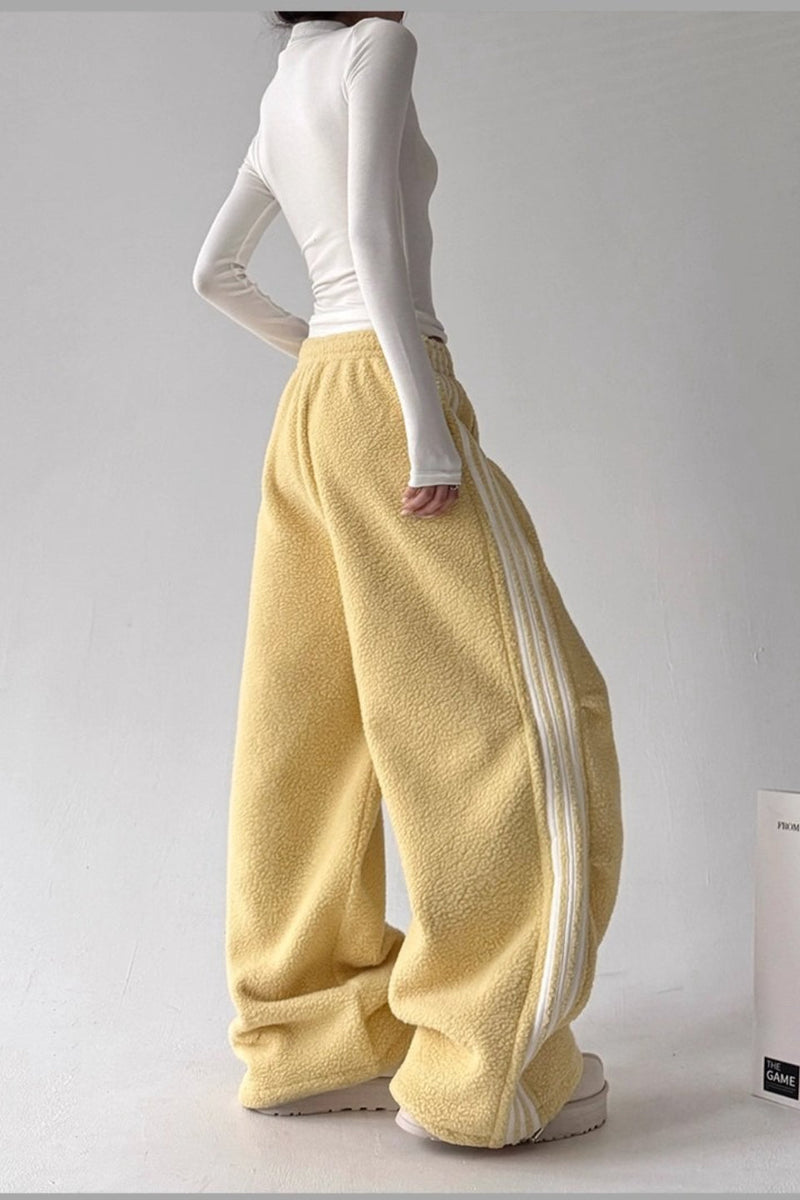 Polished Pants with an Effortless Classic Look