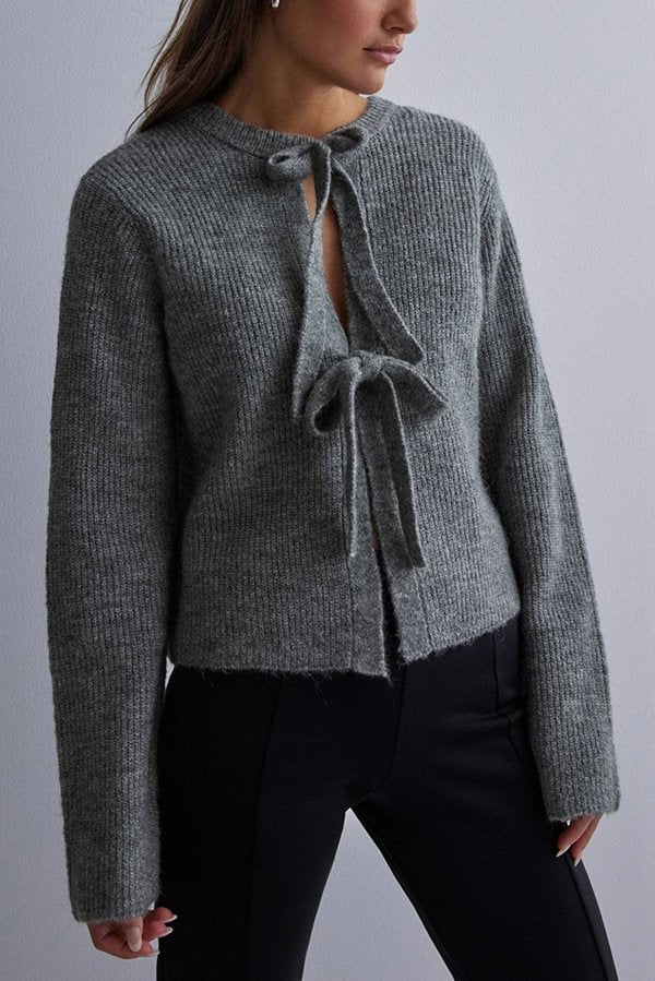 Effortlessly Elegant Cardigan with a Timeless Design