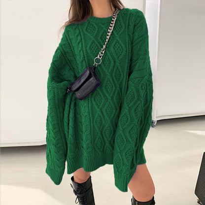Classic Vintage Sweater with a Flattering Fit