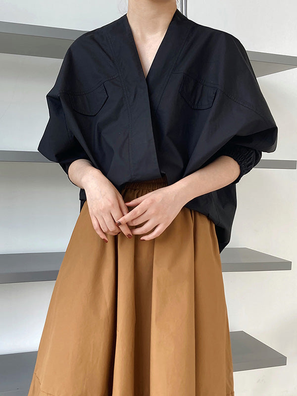Effortlessly Elegant Blouse with a Timeless Design