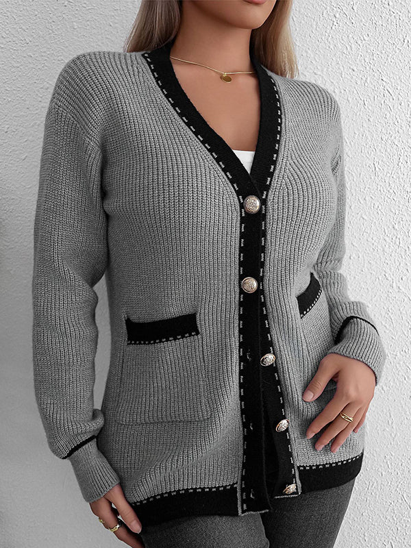 Effortlessly Elegant Cardigan with a Timeless Design
