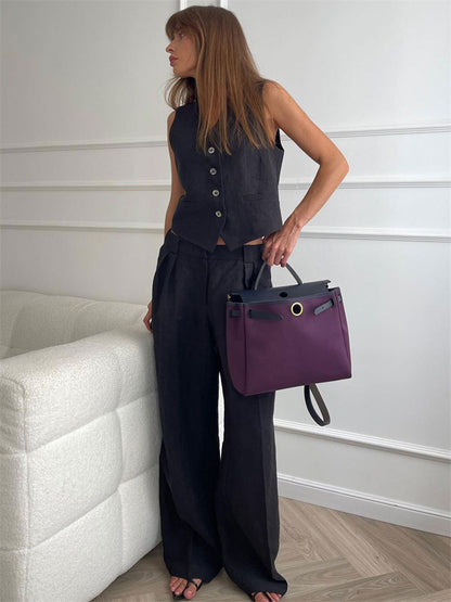 Well Tailored Pants with a Graceful Silhouette