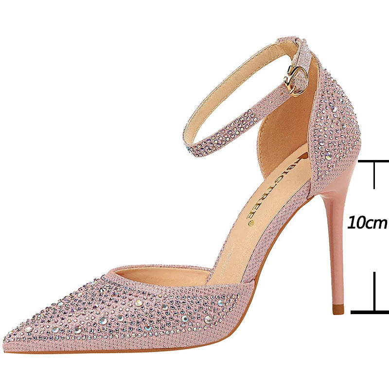 Elegantly Styled Heels for Everyday Wear
