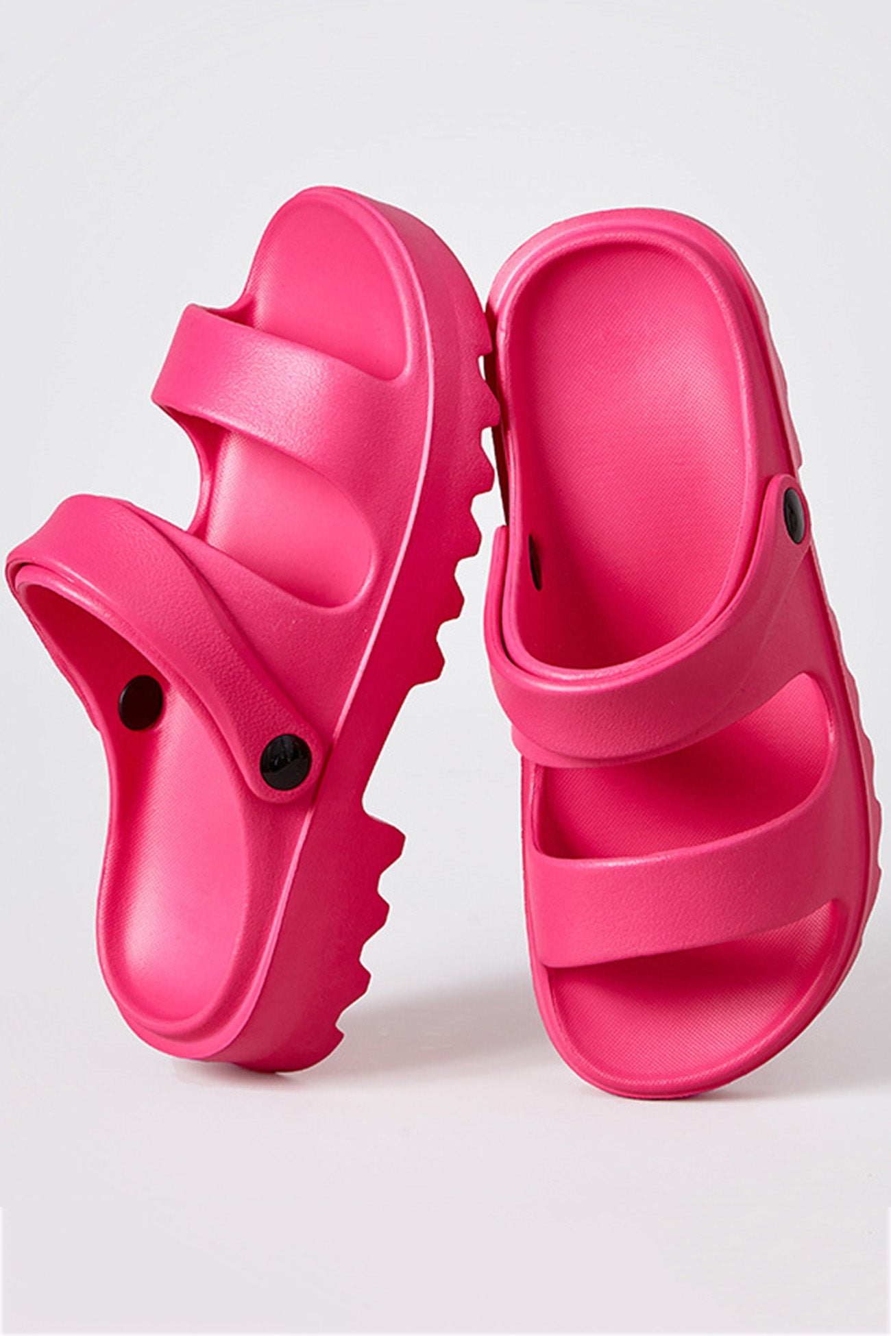 Elegantly Styled Sandals for Everyday Wear