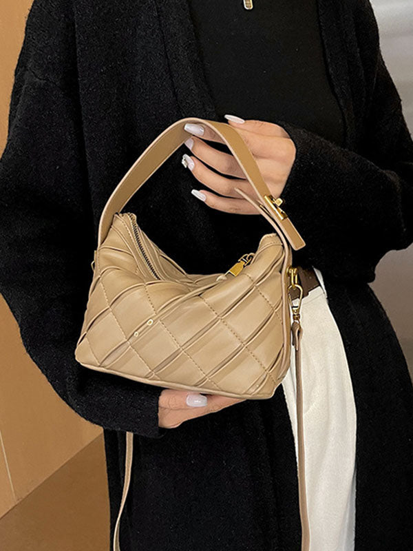Classic Vintage Bag with a Flattering Fit