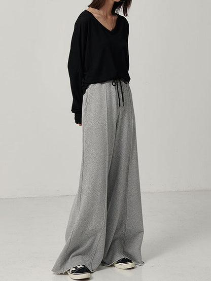 Well Tailored Pants with a Graceful Silhouette