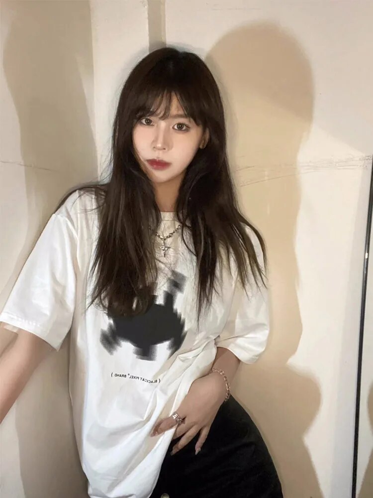 Classic Vintage T-Shirt with a Flattering Fit