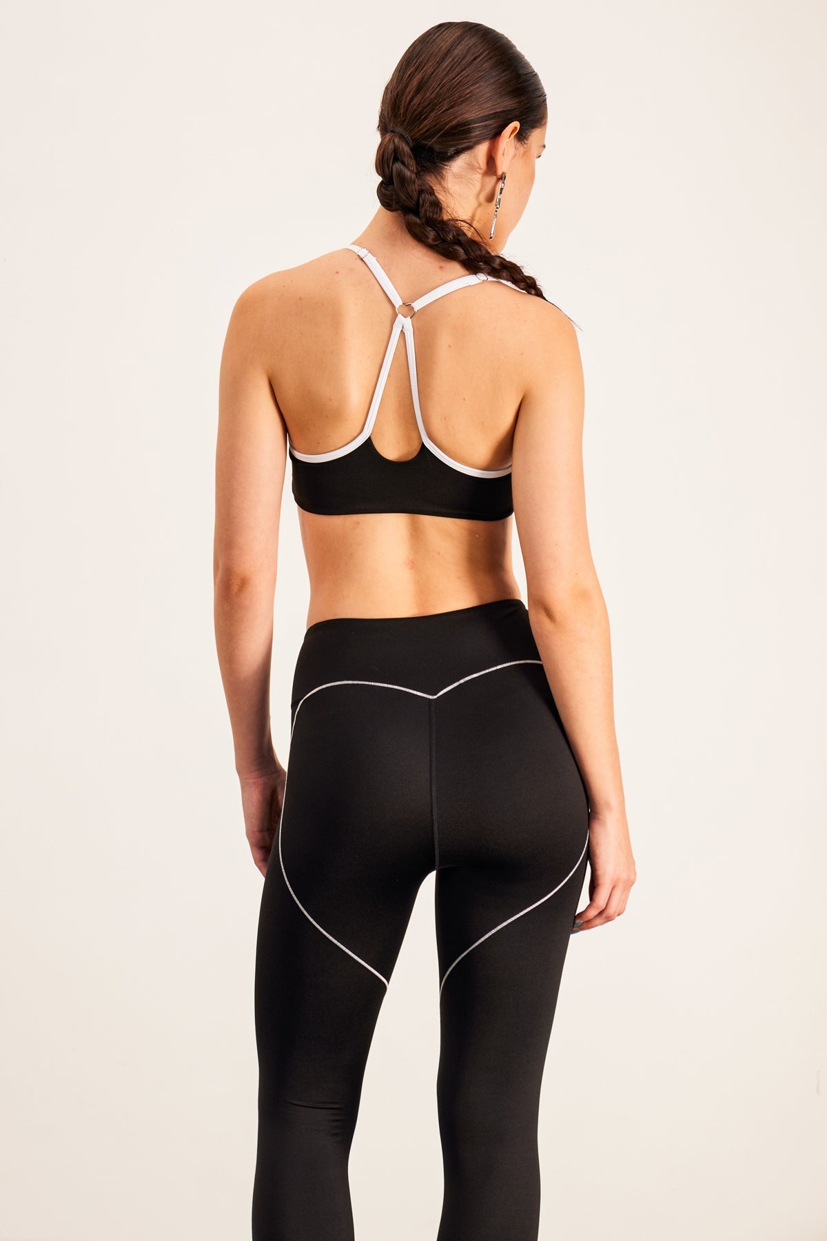 Beautifully Crafted Pants in a Classic Style