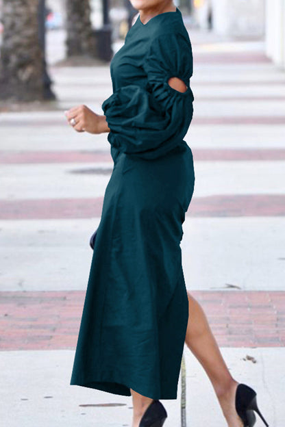 Well Tailored Dress with a Graceful Silhouette