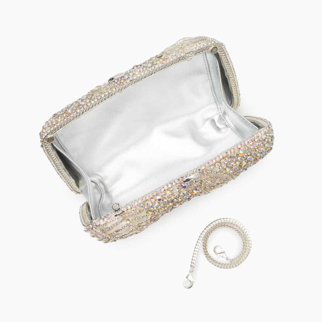 Beautifully Crafted Bag in a Classic Style