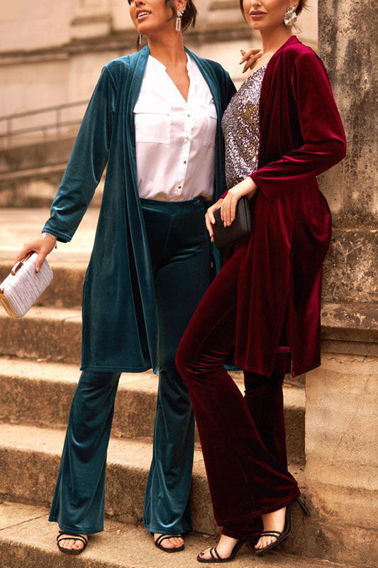 Gracefully Styled Garment for Any Occasion