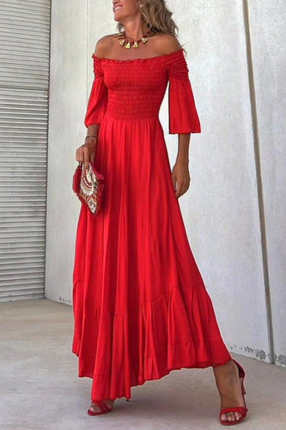 Sophisticated Dress with a Clean Classic Look