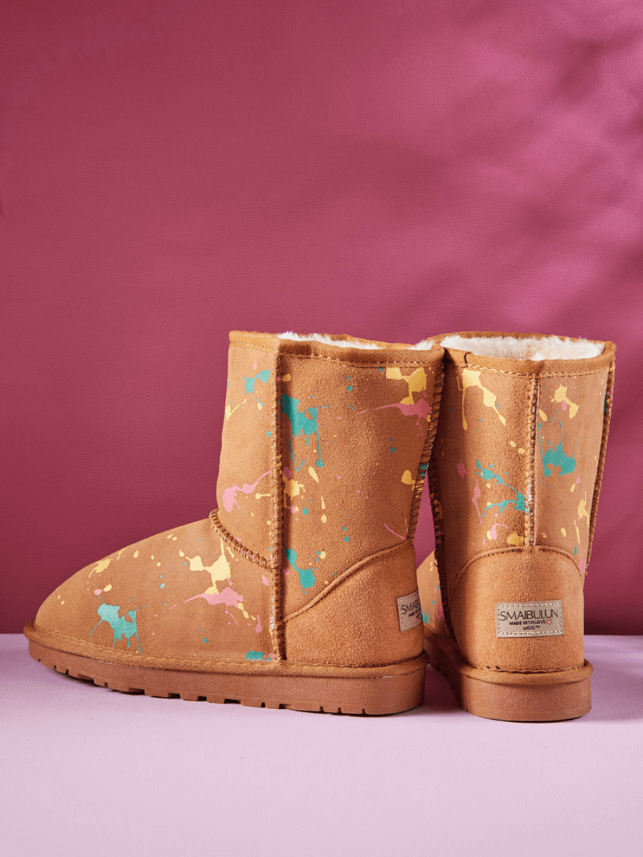 Well Tailored Boots with a Graceful Silhouette