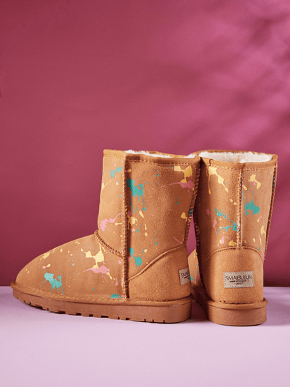 Well Tailored Boots with a Graceful Silhouette