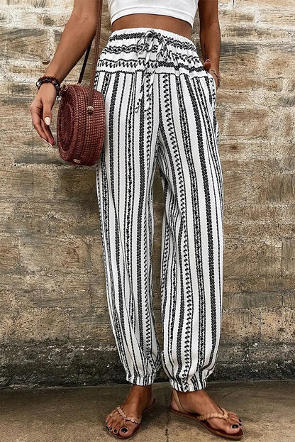 Beautifully Finished Pants in a Timeless Design