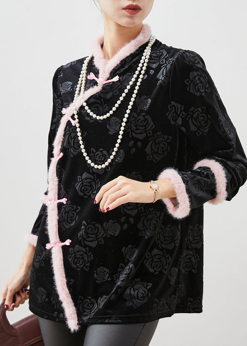 Beautifully Finished Blouse in a Timeless Design