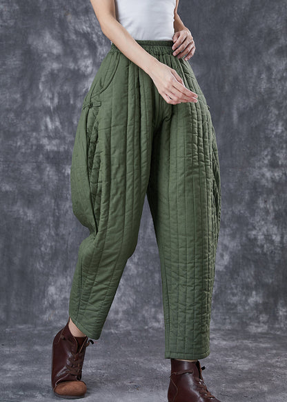 Classic Vintage Pants with a Flattering Fit