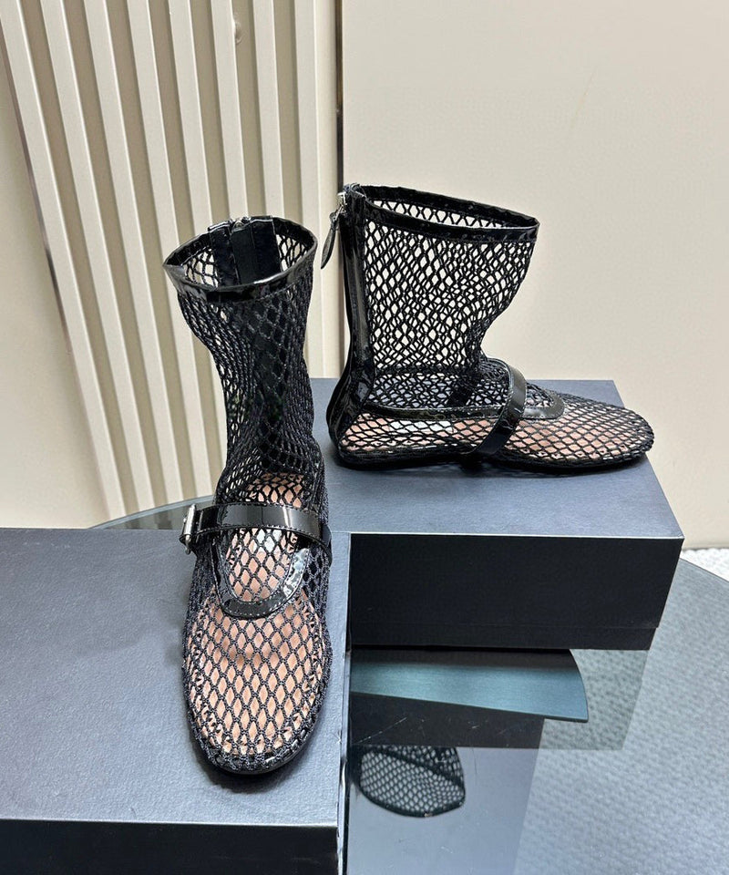 Beautifully Crafted Boots in a Classic Style