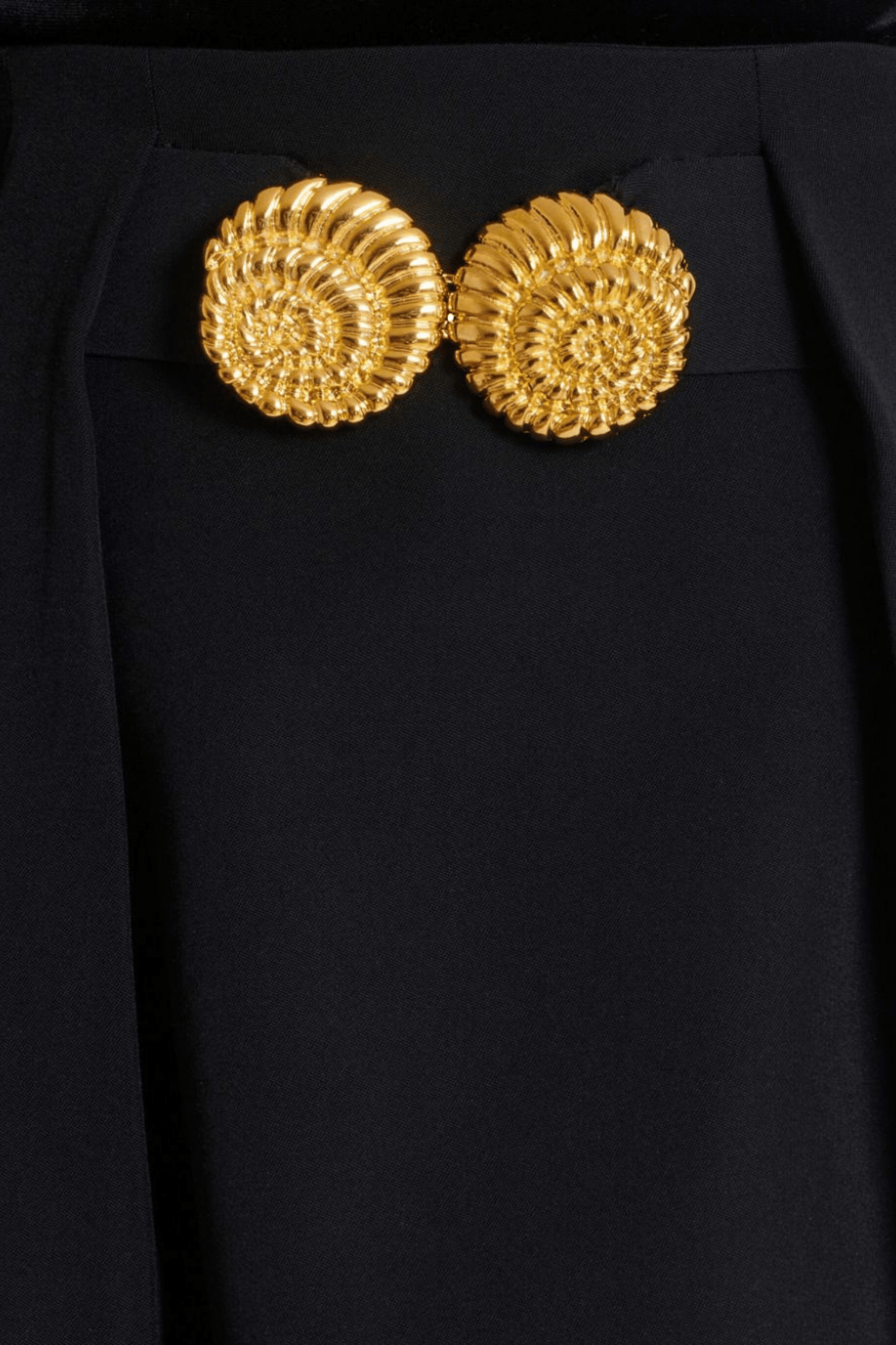 Sophisticated Garment with a Clean Classic Look