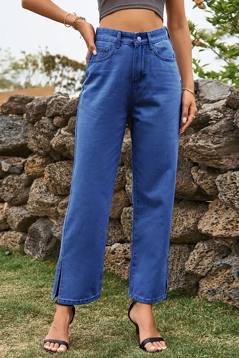 Well Tailored Pants with a Graceful Silhouette