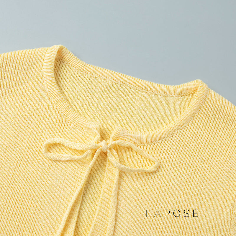 Effortlessly Elegant Garment with a Timeless Design