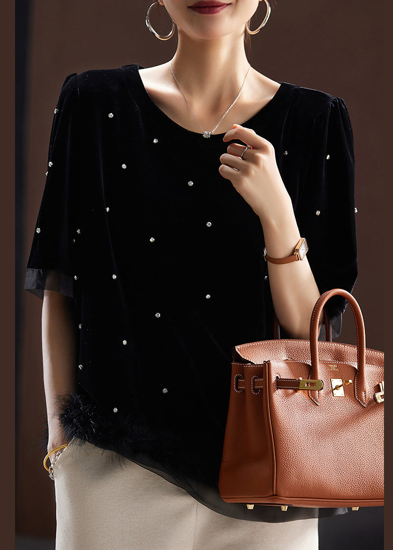 Classic Vintage Shirt with a Flattering Fit