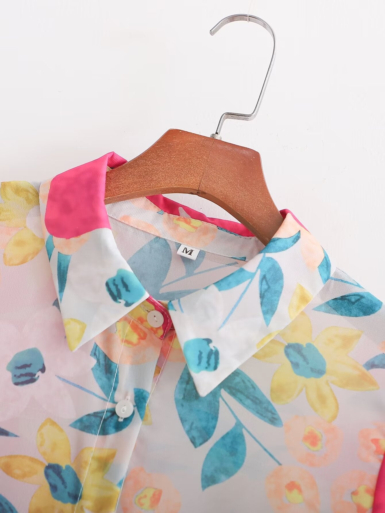 Elegantly Styled Shirt for Everyday Wear