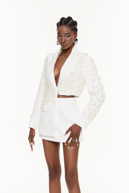 Beautifully Finished Garment in a Timeless Design