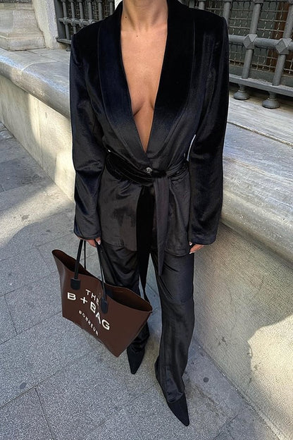 A Vintage Style Pants with Delicate Timeless Details