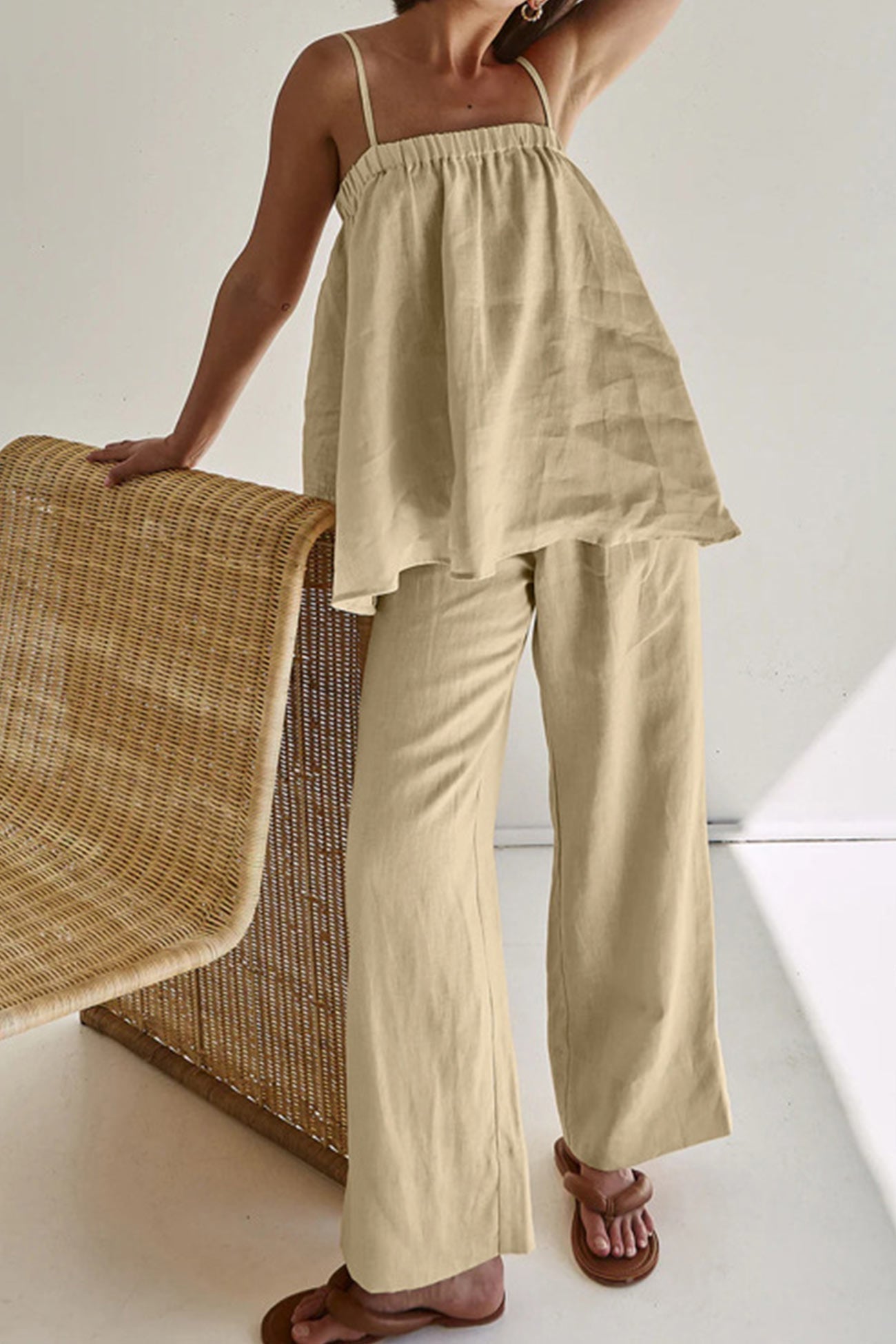 Elegantly Styled Pants for Everyday Wear