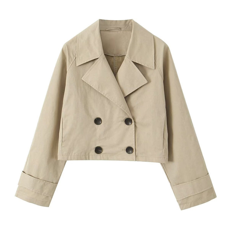 Effortlessly Elegant Jacket with a Timeless Design