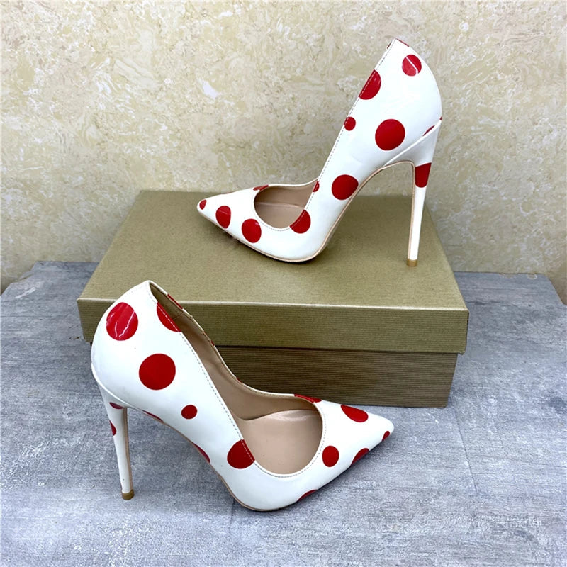Classic Vintage Heels with a Flattering Fit