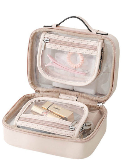 Well Tailored Bag with a Graceful Silhouette