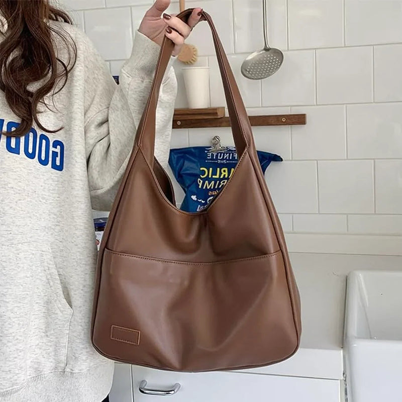 Beautifully Finished Bag in a Timeless Design