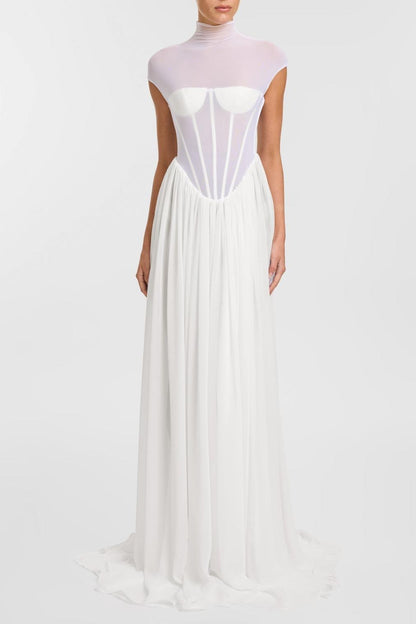 Beautifully Crafted Dress in a Classic Style