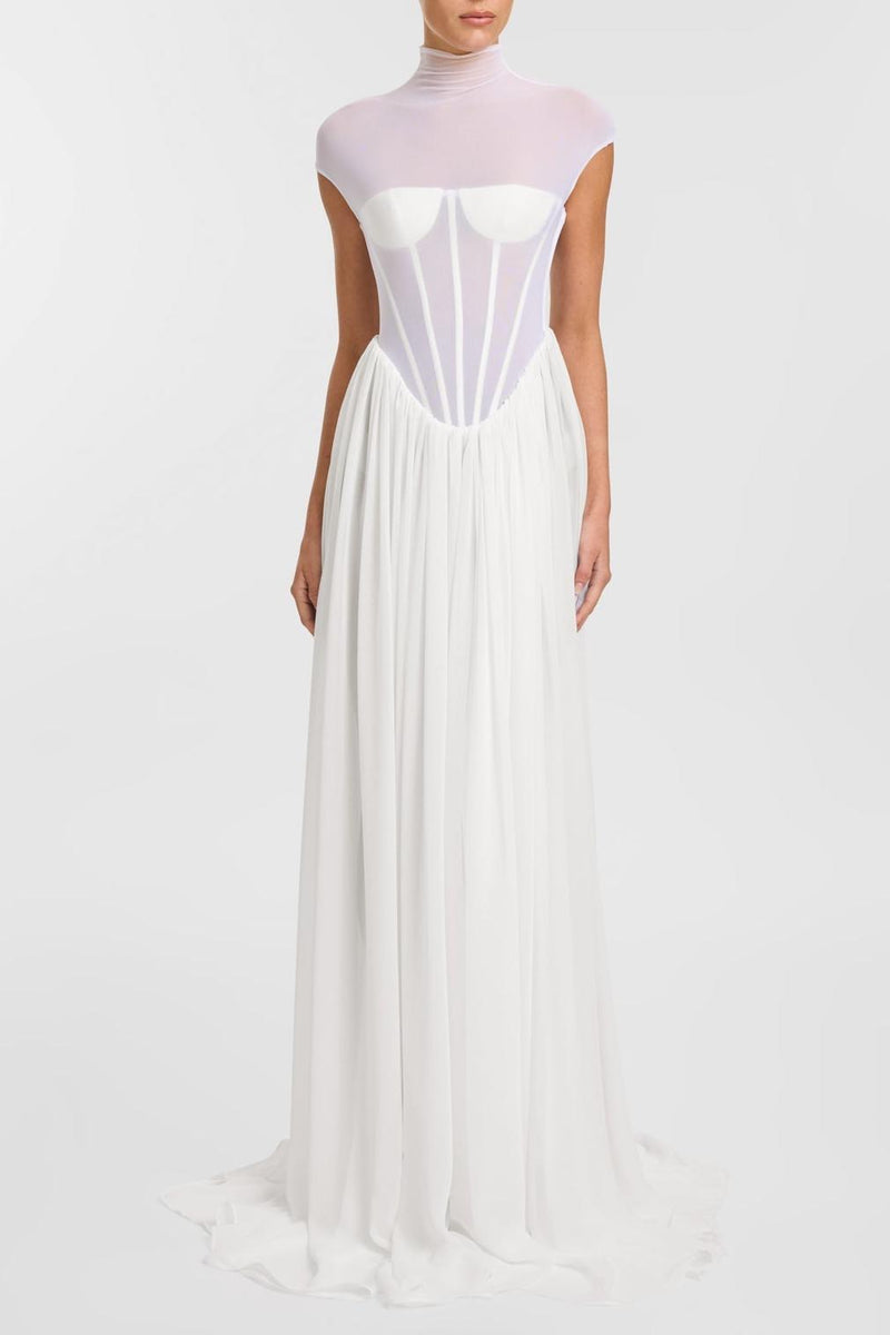 Beautifully Crafted Dress in a Classic Style