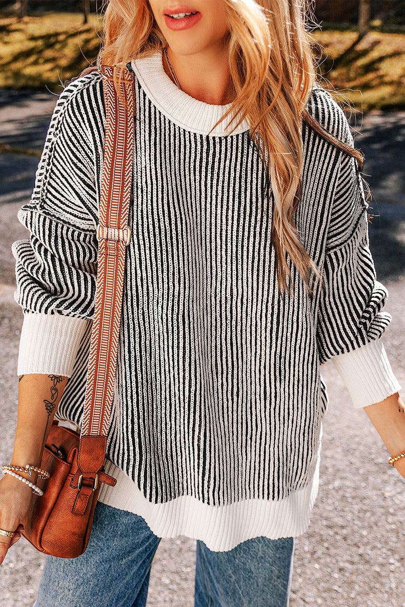 Effortlessly Elegant Sweater with a Timeless Design